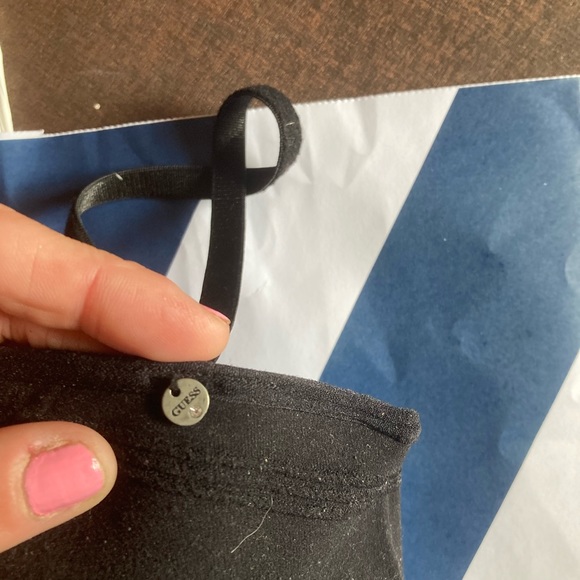 Guess Tank - Picture 2 of 5